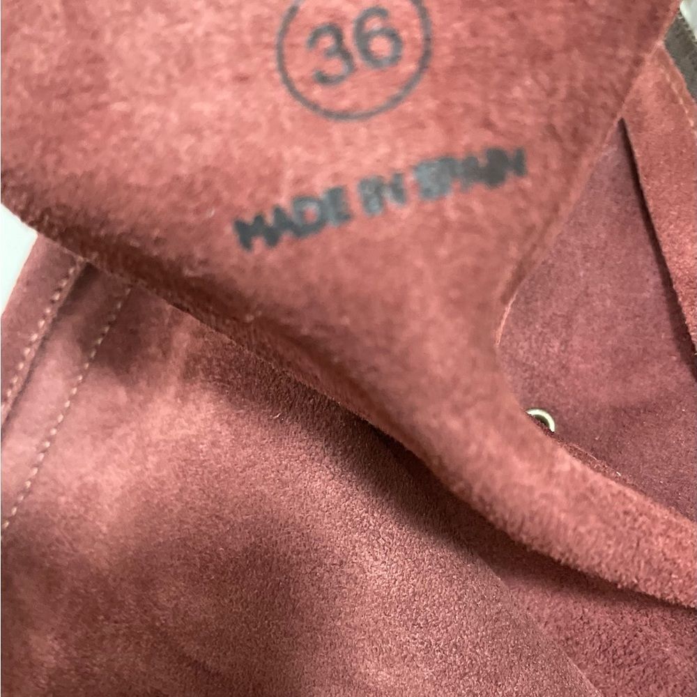 New Ava Tall Lace Up zip Boots In
Mahogany new size 36 US 6
$278.00 - Picture 7 of 8